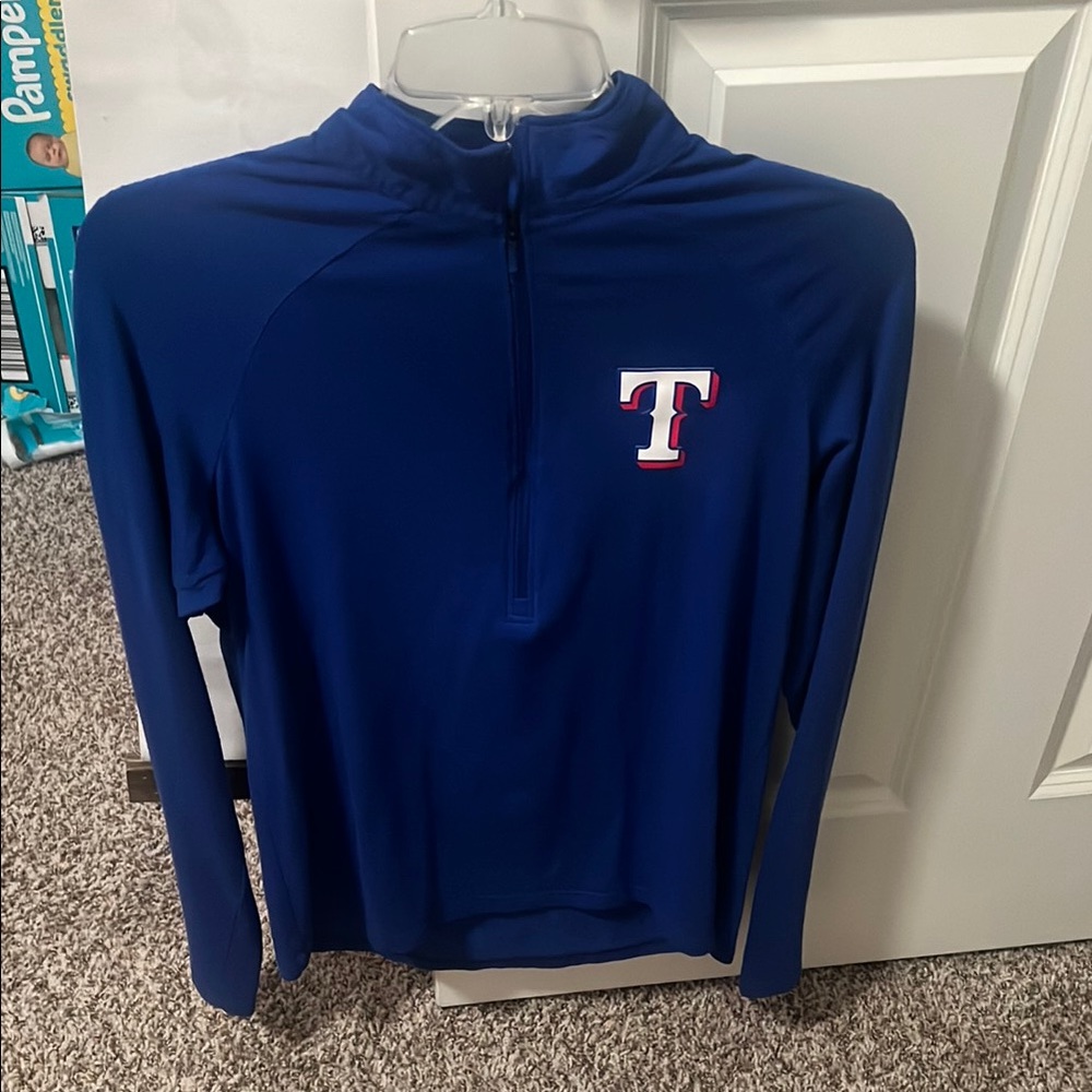 Under Armour Blue HeatGear Pullover